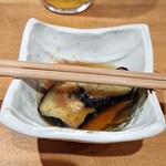 ぞんぶんスタンド - これがお通し？立ち呑みで？