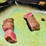 鉄板焼 漆 - 七品目
      『北海道産A5黒毛和牛ステーキ』