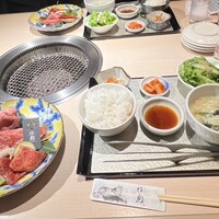 牛刺しと焼肉 仔虎 クリスロード店 - 