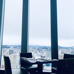 レストラン シンフォニー - 空が近いーーー