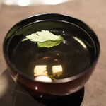 YORONIKU TOKYO AZABUDAIHILLS - ハチノスお吸い物