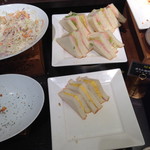 サンドッグイン神戸屋 -  