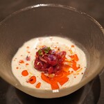 YORONIKU TOKYO AZABUDAIHILLS - 肉素麺は豆乳ベースに辣油