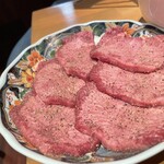 炭火焼肉リバティ 北新地店 - 
