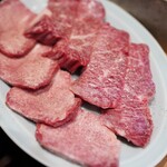 炭火焼肉ホルモンさわいし - 