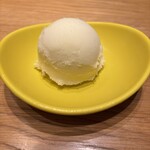 博多もつ鍋 やまや - 