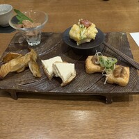 ダイナミックキッチン＆バー 響  新宿サザンタワー店 - 
