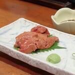 やきとり 正や - 丹波地鶏黄肝お造り