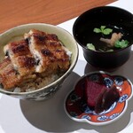 おく - 土鍋ご飯の鰻丼 香の物 肝吸い