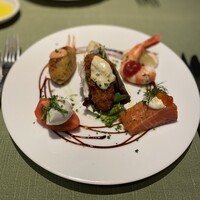 37 Steakhouse & Bar - 