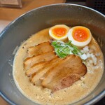 小麦と焼きあご すぐれ - 