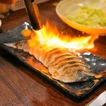 餃子のさんくみ - 2014.5 炙りシメサバ（600円）