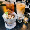 カフェ フロインドリーブ 本店
