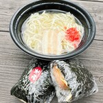 新垣商店 - ソーキそばとスパムおにぎり