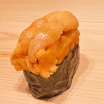 佐たけ - 北方四島産の馬糞ウニ。タワー盛りにしていただきました\(//∇//)\