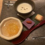 焼き鳥とワイン 萬鳥 - 