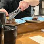 渡辺料理店 - 目の前でどんどん仕上がっていきます