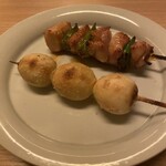 焼き鳥とワイン 萬鳥 - 