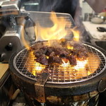 焼肉屋かねちゃん -  霧吹きで更に炎が！