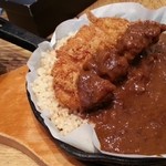 鉄板カレー　匠えん -  