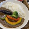 カレーダイニング Asian 本店