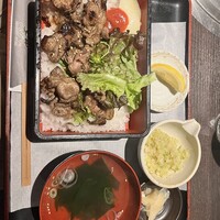 肉匠 牛虎 西中島店 - 