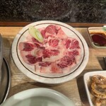 神泉ホルモン 三百屋 - 