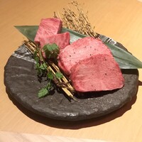 近江うし焼肉 にくTATSU 銀座店 - 