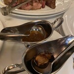 AKARENGA STEAK HOUSE - 