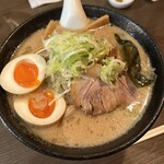 荻窪らーめん栄龍軒 - 味噌らーめん＋味付き玉子