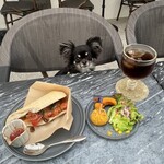 UN LIVRE 池尻大橋店 - 