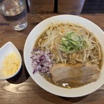 仙臺 自家製麺 こいけ屋 - 煮干豚そば(大盛り) 950円