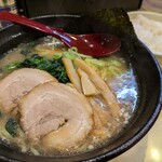 らーめん　くろふね - 料理写真: