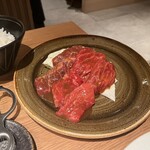 北新地 肉料理 名門 - ハラミとロースかな？美味しかった(*≧∀≦*)