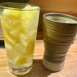 炭火焼鳥 まこ家 - 生レモンサワー