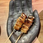 炭火焼鳥 まこ家 - 三角