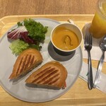 アペティート カフェ メトロ店 - 