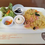 南蛮屋Cafe - 本日のパスタ　 ¥1,250   (リーフサラダ、ココット2種、 ミニスイーツ、スープ付き)