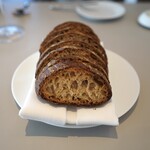 SEZANNE - コシヒカリ・白味噌・サワードウのパン