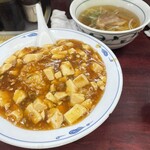 上海 - 日替りランチ720円　トーフ丼+ミニラーメン