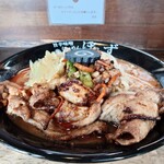 旨辛味噌らーめん ぼんず - 