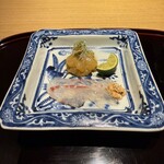 眞善美 - ・冷菜二種（三重県産真鯛・伊勢海老）