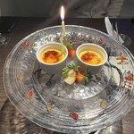 ア ターブル - そして誕生日プレート