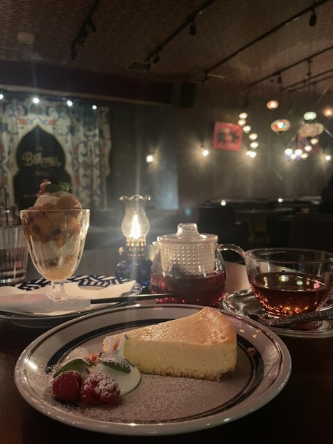 稀少！！ジ・エッセンシャル・カフェ・ボヘミア The Essential