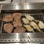 焼肉三味亭 北町店 - お得なタン塩、エビ焼き