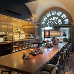 Madam My modern thai vietnamese - 