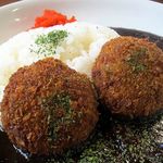 カウボーイカレー -  コロッケビーフ、まん丸です
