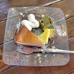 cafe Naif Blanc - ベイクドチーズケーキ