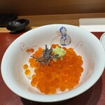 天ぷら 心斎橋 一哲 - 私はいくら丼で