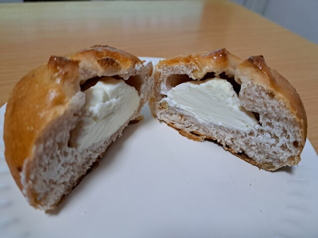 くまのこベーカリー Chez Boh&egrave;me - おりはた（パン）の写真